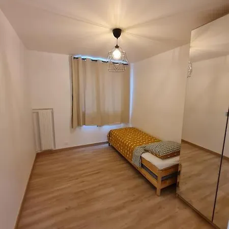 Appartement Spacieux Et Renove Neuilly-sur-Marne Exterior photo
