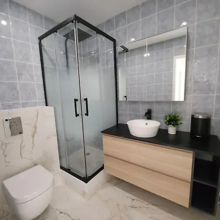 Appartement Spacieux Et Renove Neuilly-sur-Marne Exterior photo